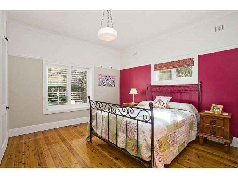 11 Pyrl Road, Artarmon NSW 2064