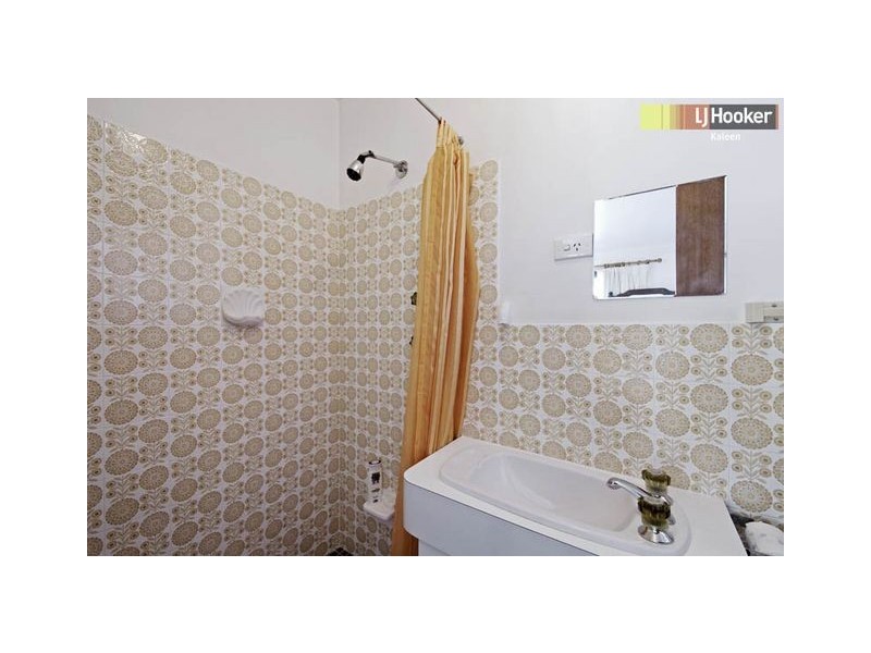 27 Mirrabucca Crescent, Giralang ACT 2617