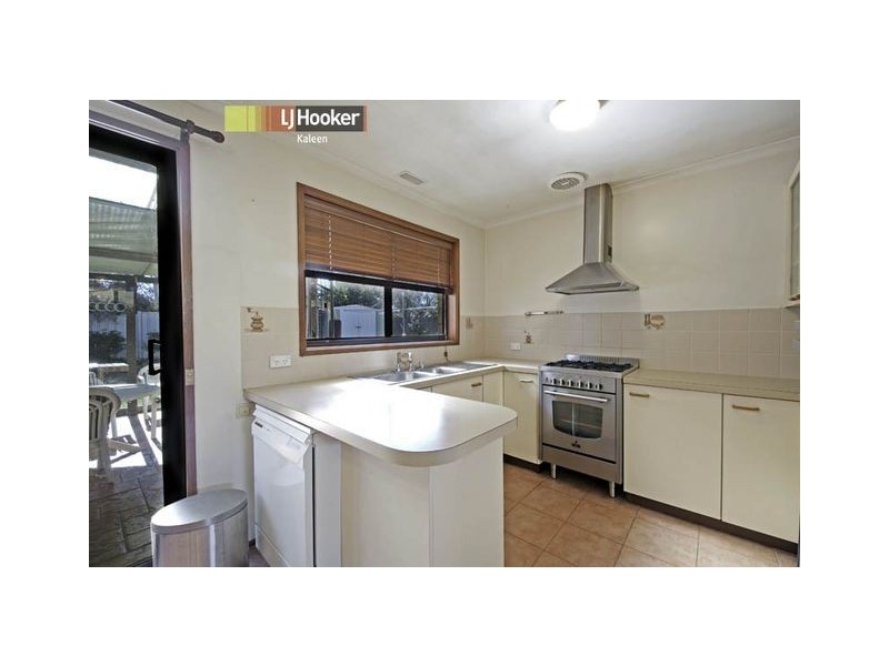 4 Flowerdale Place, Kaleen ACT 2617