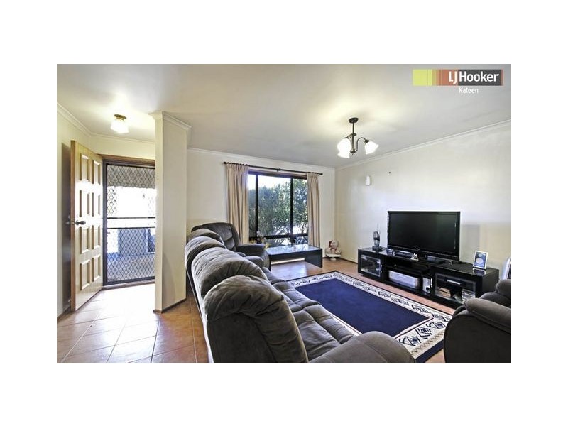 4 Flowerdale Place, Kaleen ACT 2617