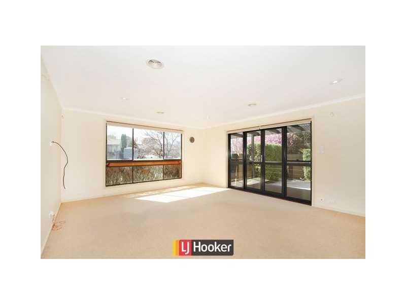 6 Clyde Place, Kaleen ACT 2617