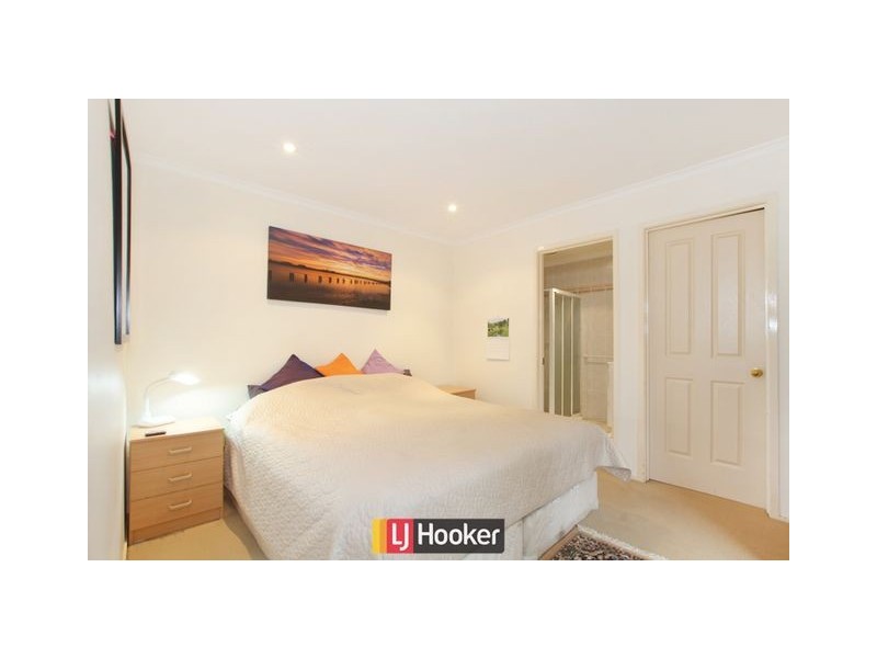 3 Hinchcliffe Place, Spence ACT 2615