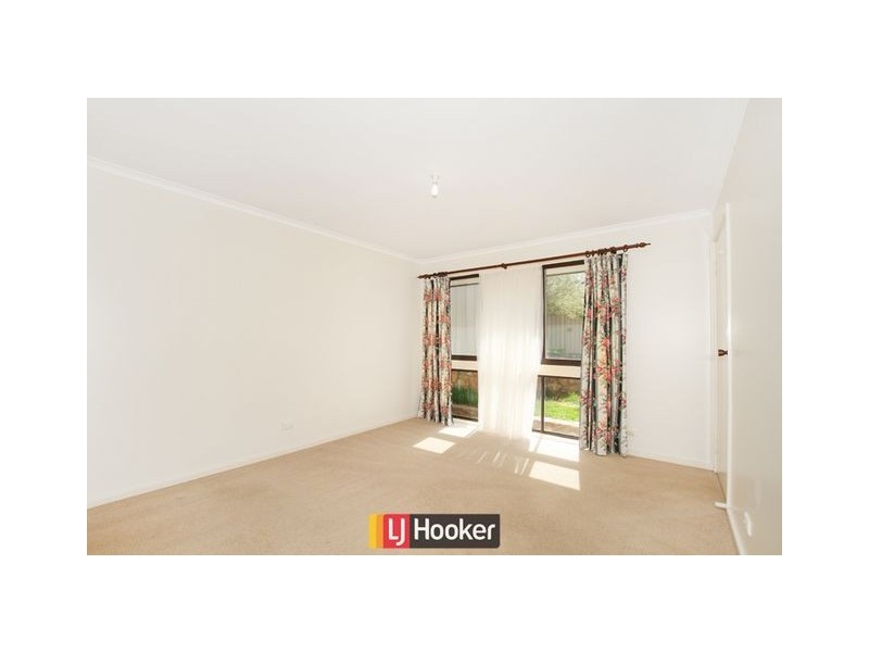 16 Centaurus Cres, Giralang ACT 2617