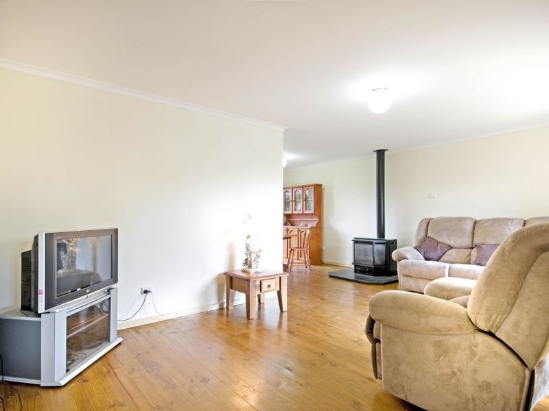 16 Bokhara Circuit, Kaleen ACT 2617