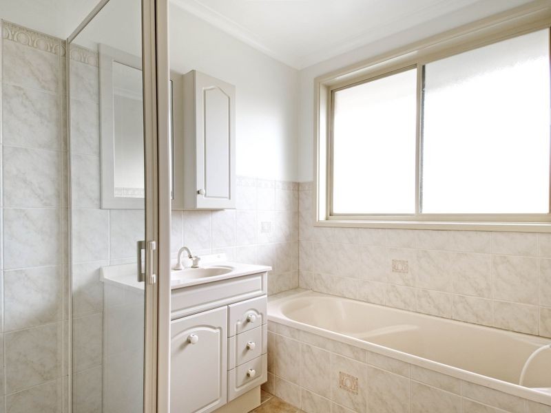 16 Bokhara Circuit, Kaleen ACT 2617