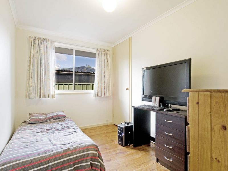 16 Bokhara Circuit, Kaleen ACT 2617