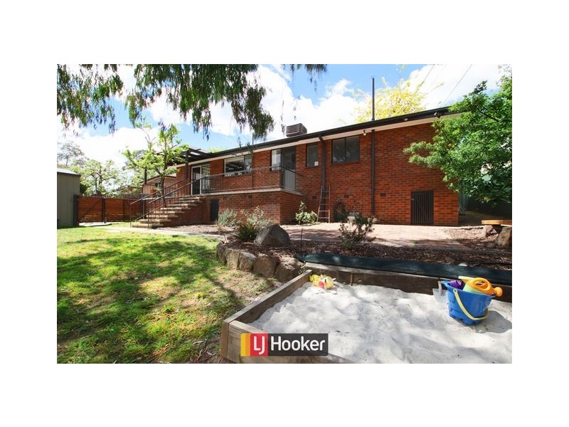 4 Martens Crescent, Weston ACT 2611