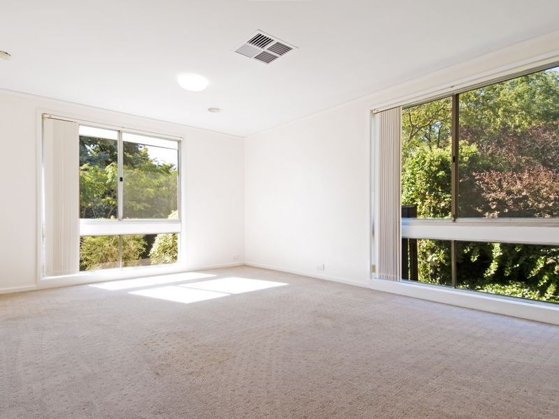 13 Lubuma Place, Giralang ACT 2617