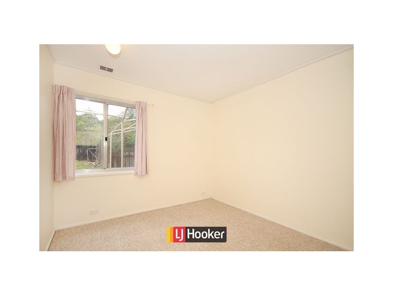 121 Sternberg Crescent, Wanniassa ACT 2903