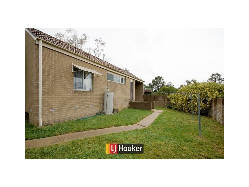 121 Sternberg Crescent, Wanniassa ACT 2903