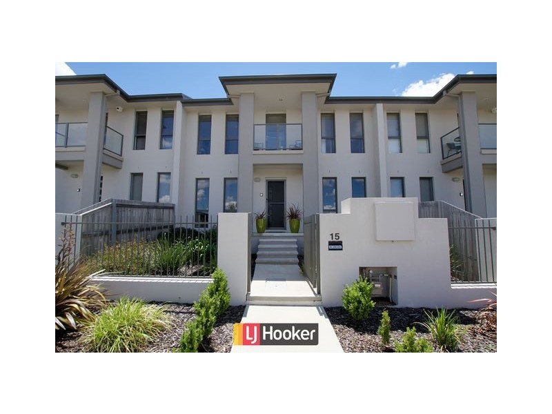 15 Lansdown Crescent, Casey ACT 2913