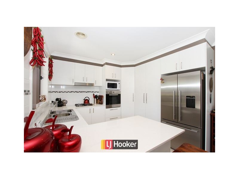 15 Lansdown Crescent, Casey ACT 2913