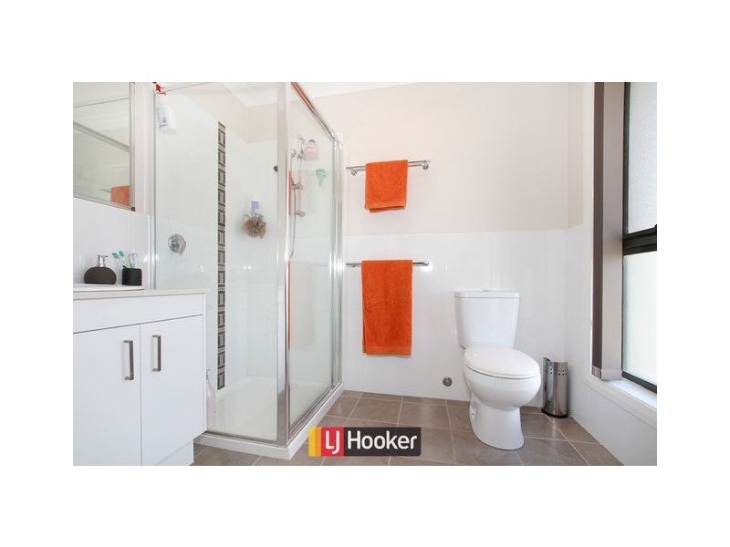 15 Lansdown Crescent, Casey ACT 2913