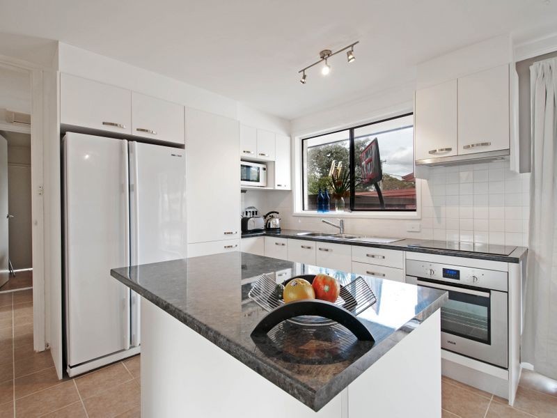 14 Moseley Place, Kambah ACT 2902