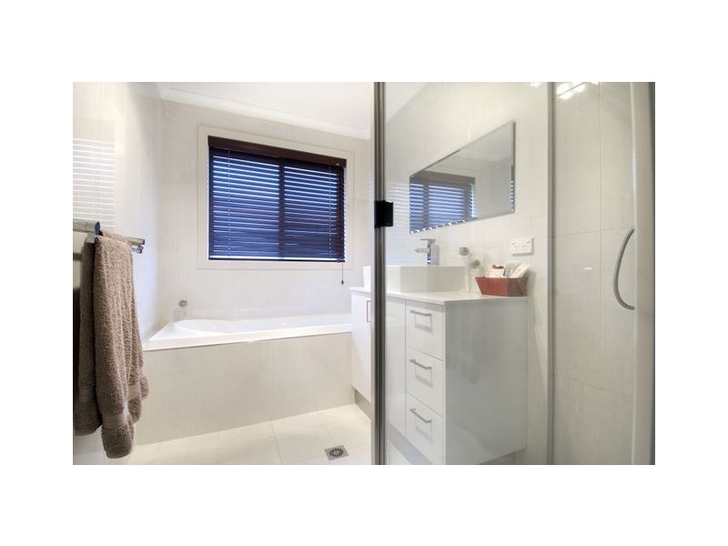 51 Mapleton Avenue, Harrison ACT 2914