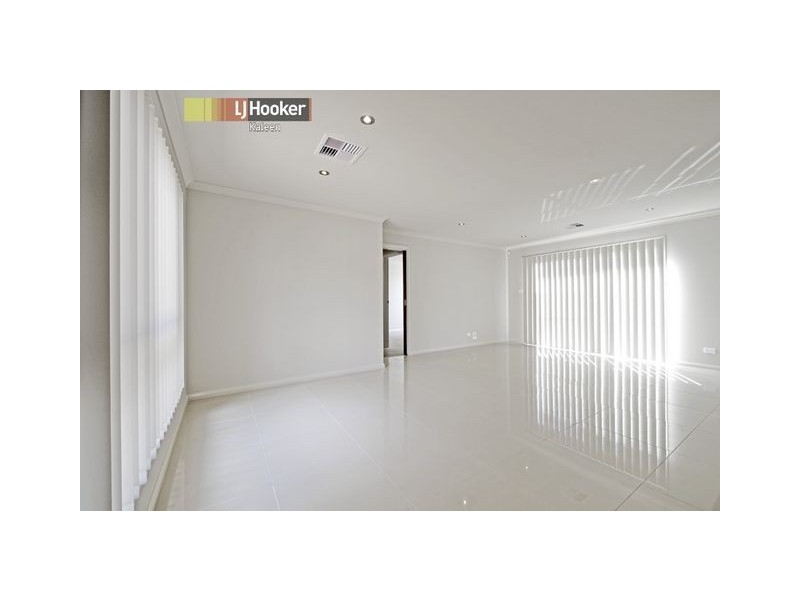 63 Bryan Hudson Street, Macgregor ACT 2615