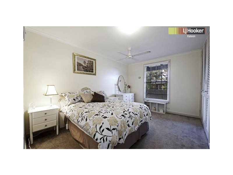 5 Douglass Place, Spence ACT 2615