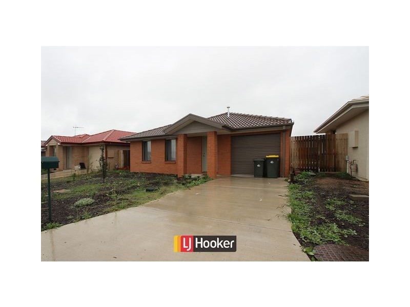 6 Isbister Street, Macgregor ACT 2615