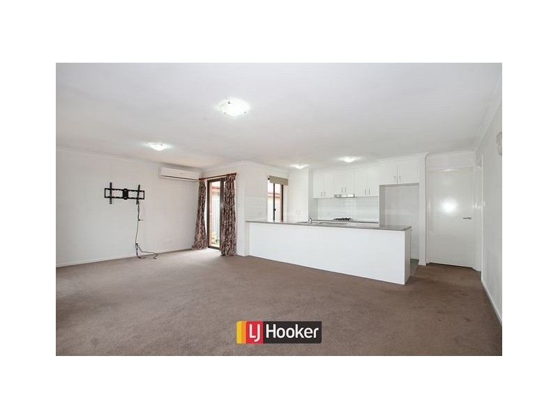 6 Isbister Street, Macgregor ACT 2615