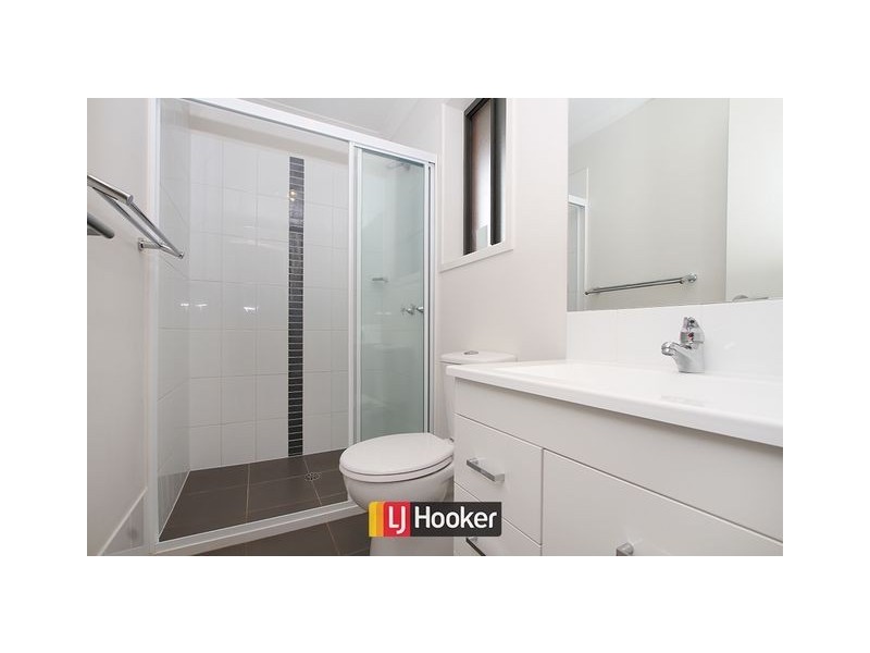 6 Isbister Street, Macgregor ACT 2615