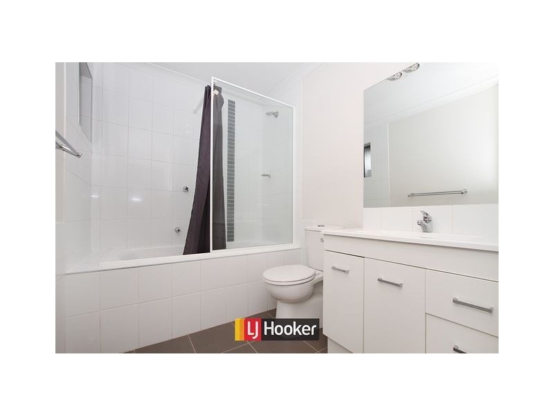 6 Isbister Street, Macgregor ACT 2615