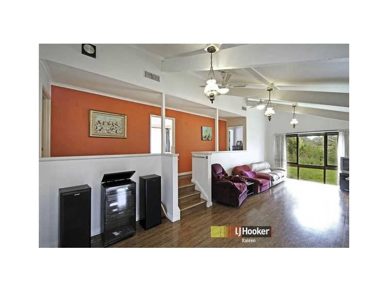 5 Dolling Crescent, Flynn ACT 2615