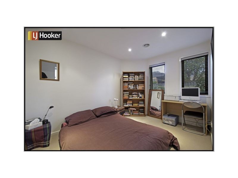 1/79 Irvine Street, Watson ACT 2602