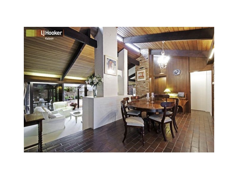 8 Mirning Crescent, Aranda ACT 2614