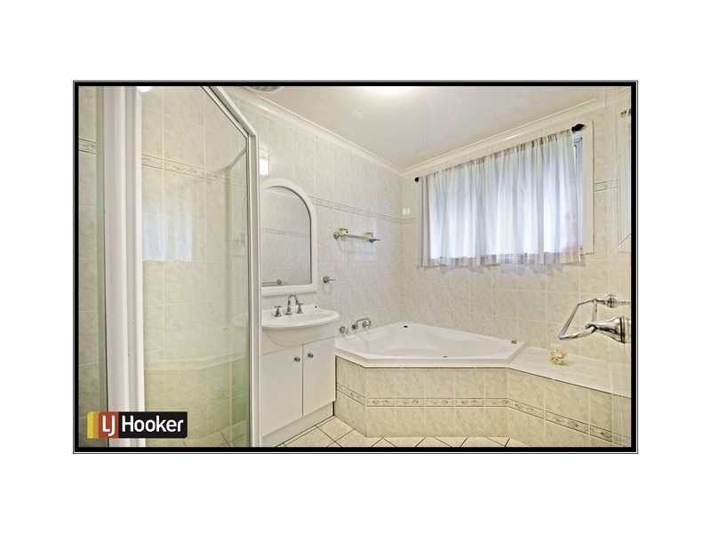 16 Brophy Street, Fraser ACT 2615
