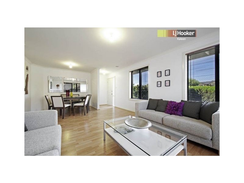 97 Sugarloaf Circle, Palmerston ACT 2913