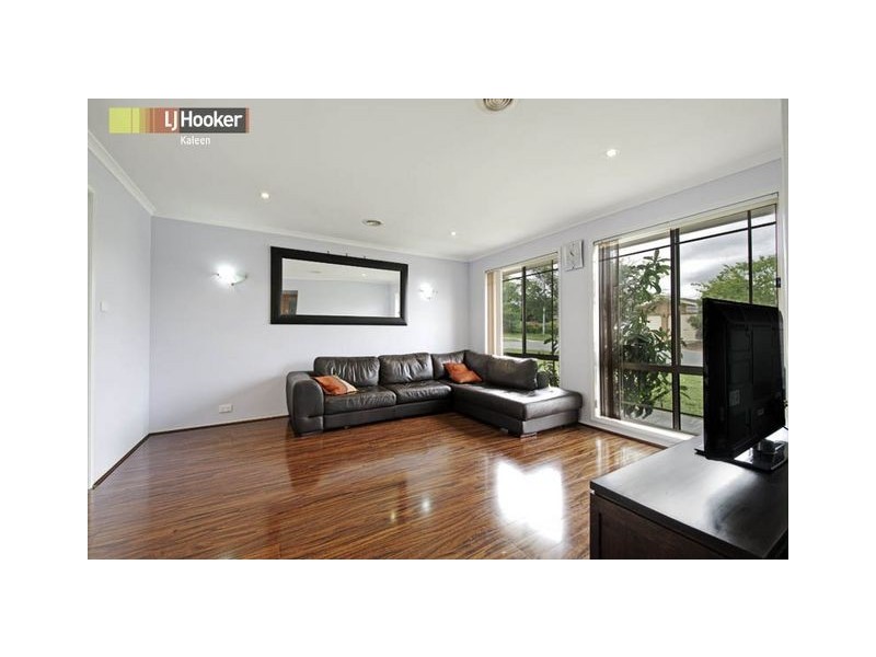 20 Dacomb Court, Dunlop ACT 2615