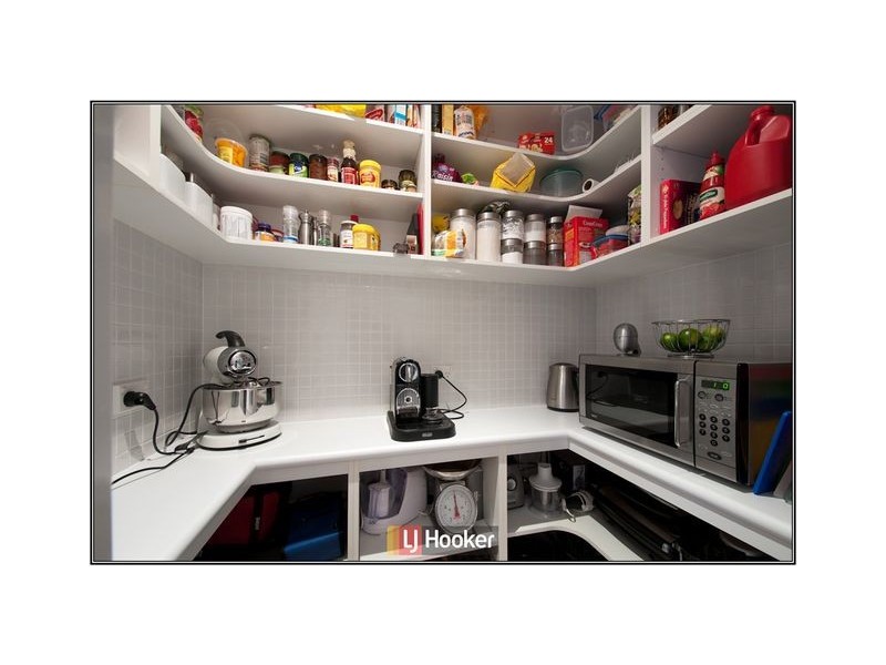 43 Jeanne Young Circuit, Mckellar ACT 2617