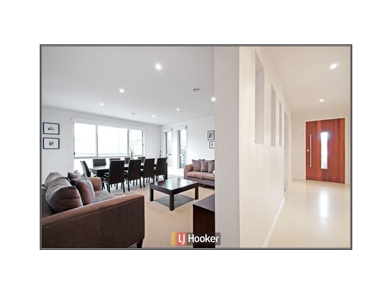 43 Jeanne Young Circuit, Mckellar ACT 2617