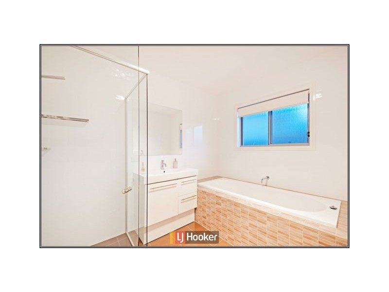 43 Jeanne Young Circuit, Mckellar ACT 2617