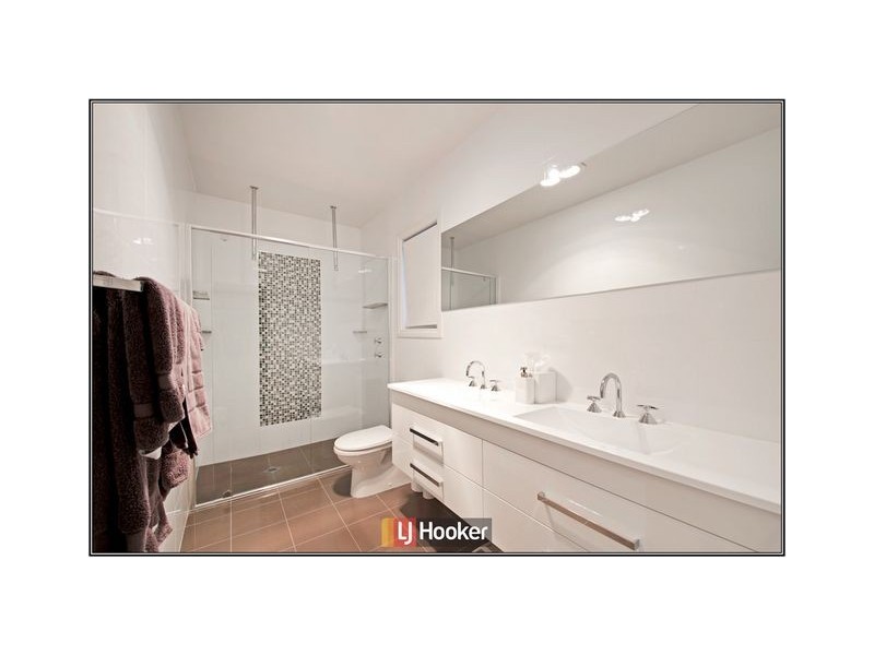 43 Jeanne Young Circuit, Mckellar ACT 2617