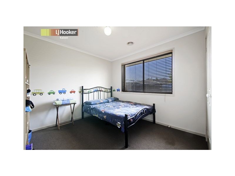 2 Swallow Street, Dunlop ACT 2615