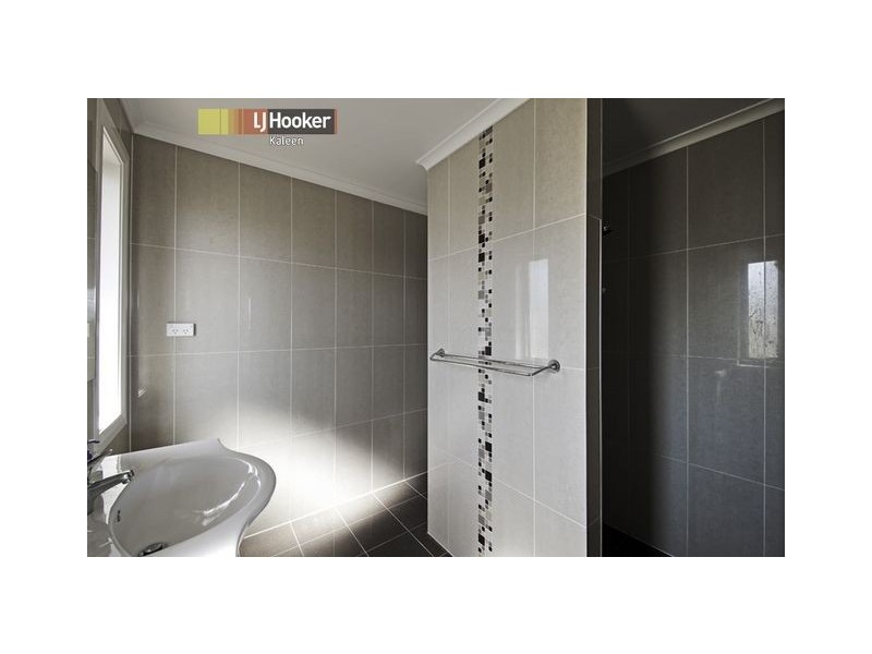 48 Courtneidge Street, Dunlop ACT 2615