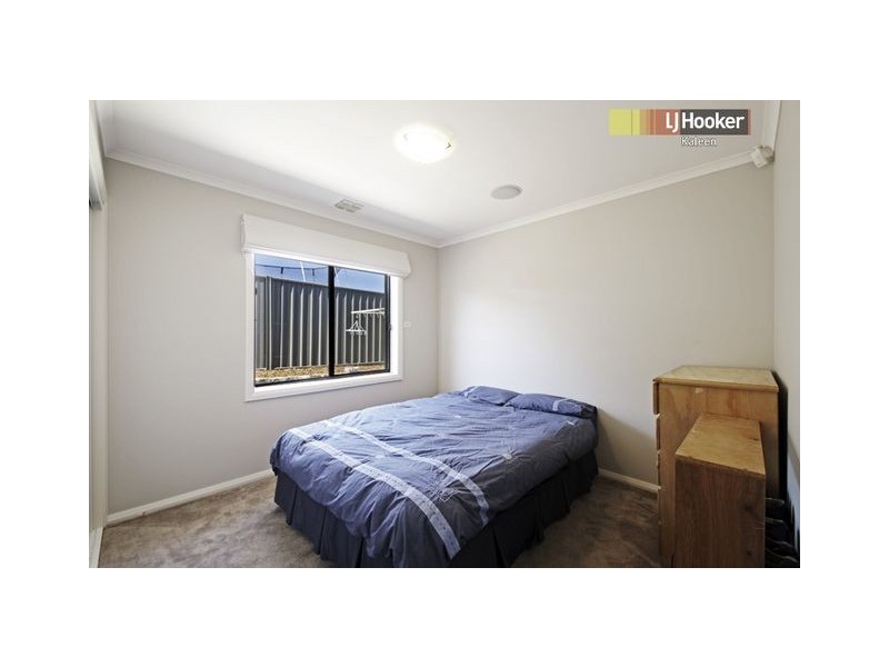 48 Courtneidge Street, Dunlop ACT 2615