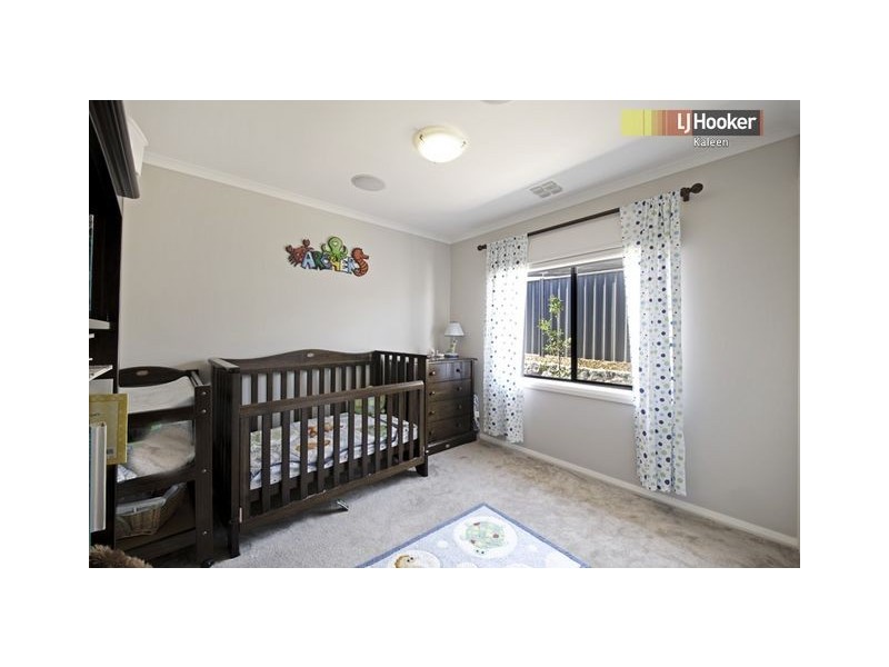 48 Courtneidge Street, Dunlop ACT 2615