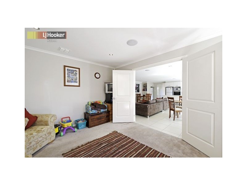 48 Courtneidge Street, Dunlop ACT 2615