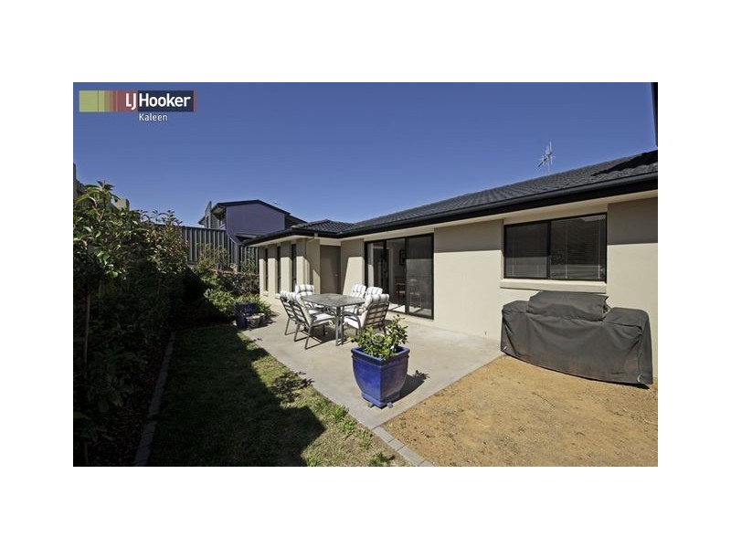 48 Courtneidge Street, Dunlop ACT 2615