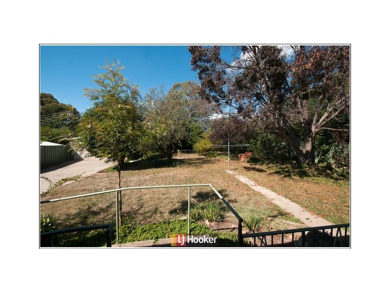 8 Hirst Place, Giralang ACT 2617
