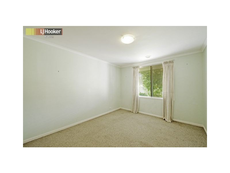 12 Badgery Street, Macquarie ACT 2614