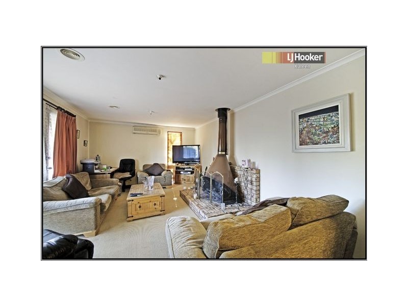 14 Baracchi Crescent, Giralang ACT 2617