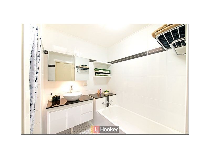 10/6 Howitt Street, Kingston ACT 2604