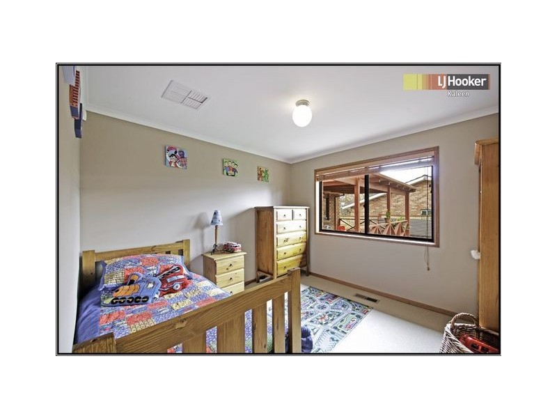 8 Nanson Place, Florey ACT 2615