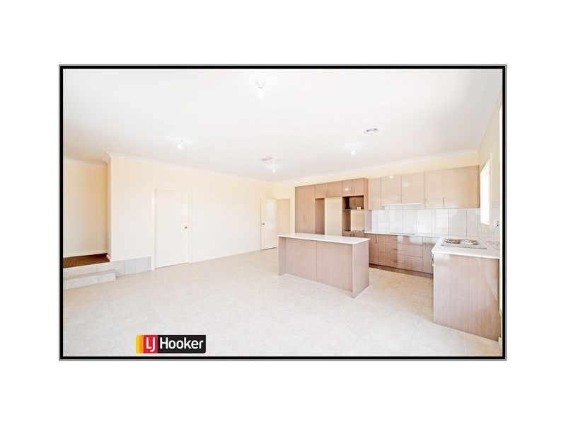 15 Pearl Gibbs Circuit, Bonner ACT 2914