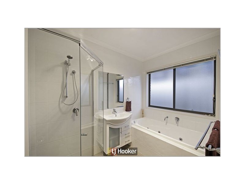 55 Kinloch Circuit, Bruce ACT 2617