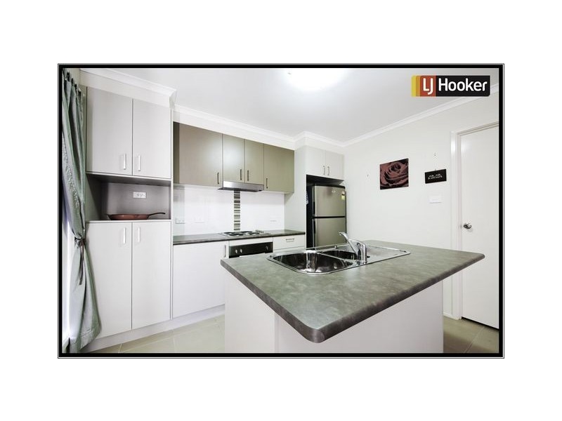 10 Hazelton Street, Macgregor ACT 2615