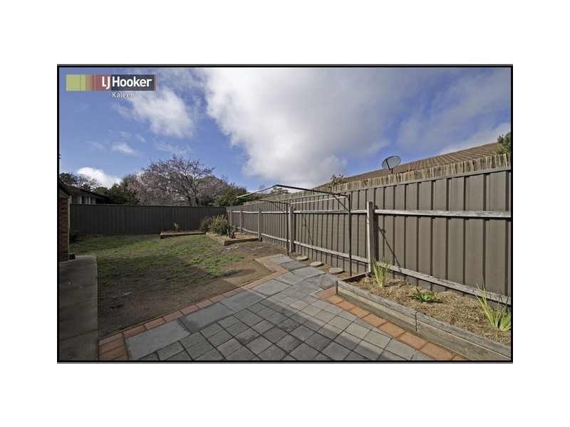 1/60 Dalley Crescent, Latham ACT 2615